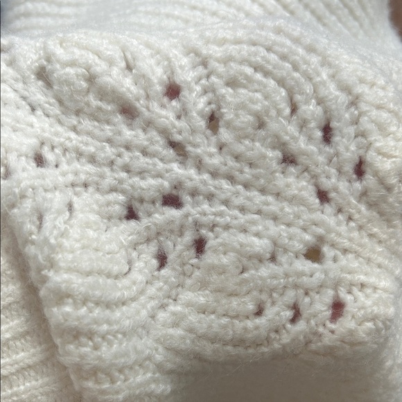Ava & Viv Cream Knit Sweater - Picture 8 of 9
